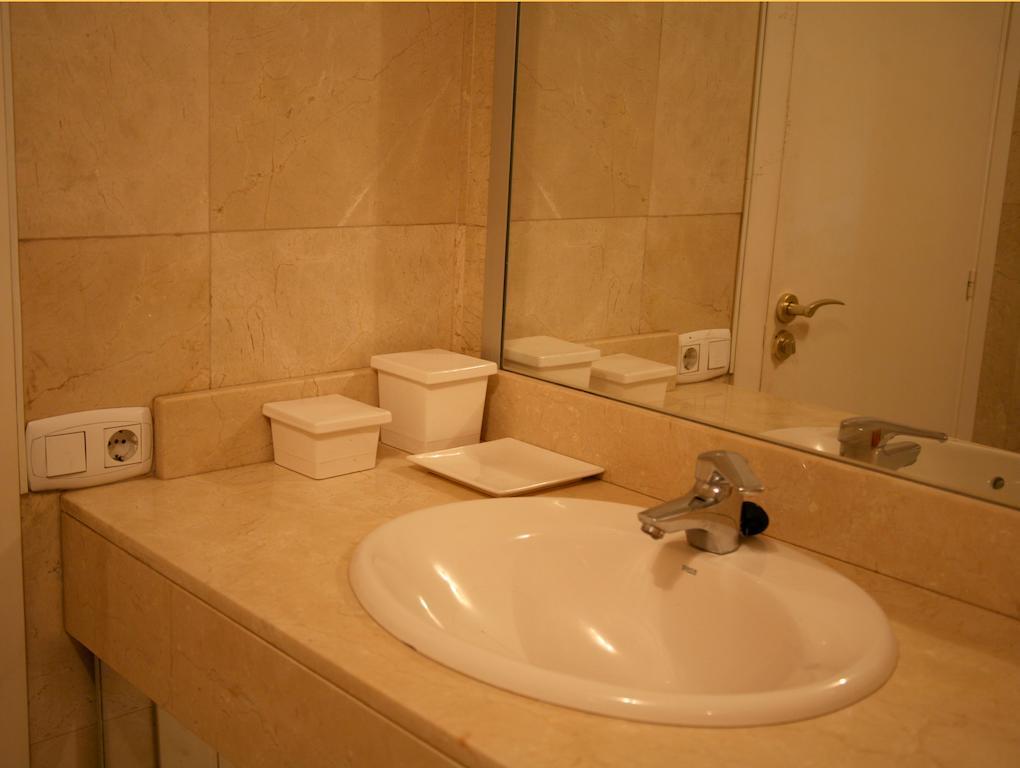 Apartamento Enric Granados 15 Barcelona Exterior foto